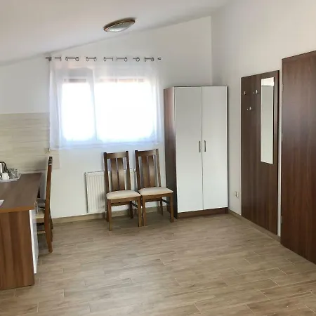 Posejdon Pokoje Goscinne Władysławowo Exteriér fotografie